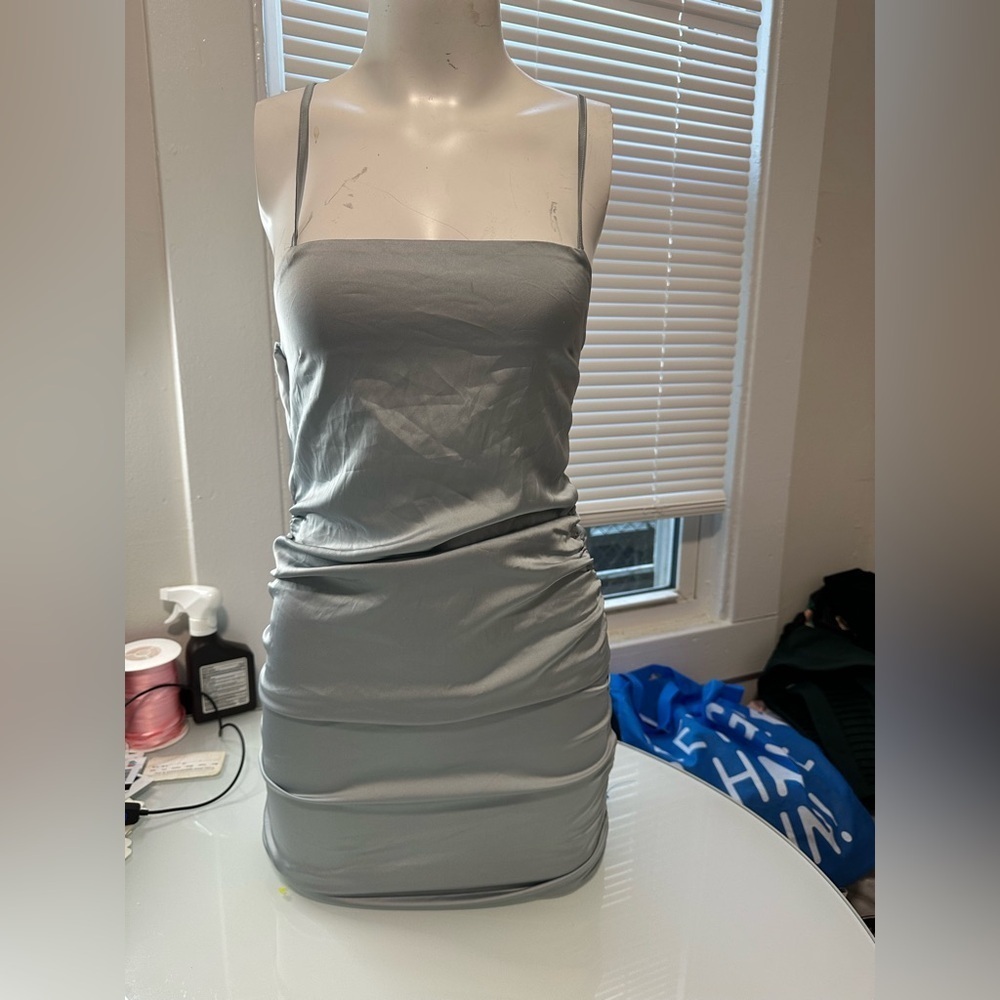 Forever 21 Gray Mini Dress - Picture 3 of 4